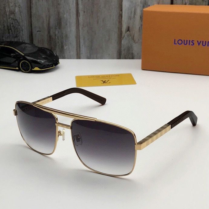 Louis Vuitton Sunglasses AAA+ ID:20220503-86